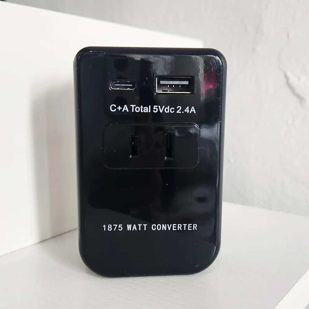 Travel Power Adapter & Converter Set Black 6 pieces w/ Travel Bag